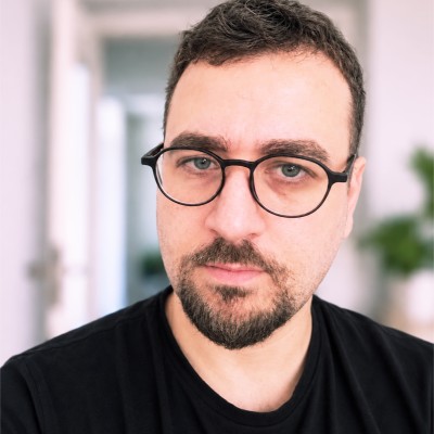 Taner Deliloğlu